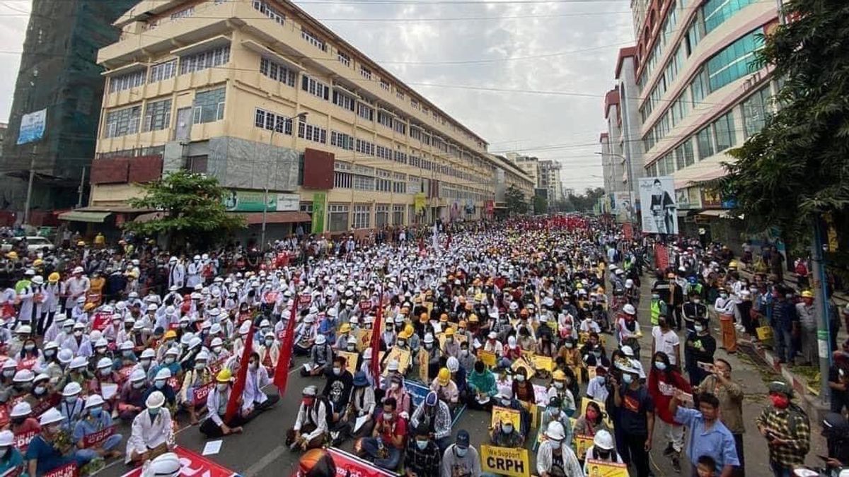 拒绝军政权，数十名缅甸驻外外交官支持缅甸公民集会
