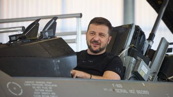 Presiden Zelensky Yakin Menang Perang Usai Dapat Jet dari NATO, Pakar: Rusia akan Hancurkan Lapangan Terbang F-16 Ukraina