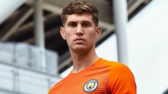 John Stones Spies On His Ex-girlfriend Via CCTV, Still In Love?