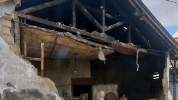 スカブミ県の52人の家がシアンジュール地震で被害を受けた