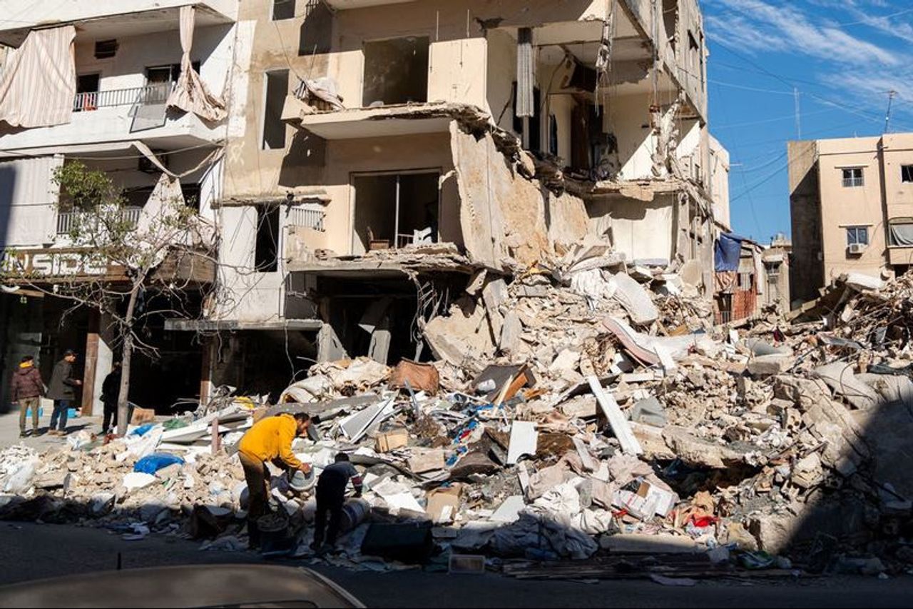 Lebanese New President Prepares Defense Policy Against Israeli Attacks