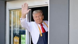  Trump Dipastikan Bertemu Xi Jinping di Korsel Besok