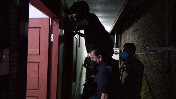 Satpol Tulungagung Razia Rumah Kos Diduga untuk Mesum