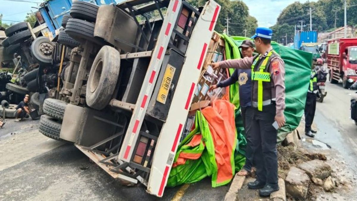 شاحنة مقطورة بلينج، حادث تصادم على خط Pantura Grinsing