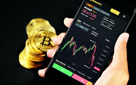 Whale Ini Diam-diam Tarik 14.712 Bitcoin Senilai Rp7,4 Triliun, Bikin Harga BTC Anjlok?