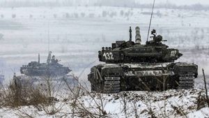 Berita Luar Negri: Amerika Serikat Sebut Klaim Penarikan Pasukan Rusia dari Perbatasan Ukraina Adalah Palsu