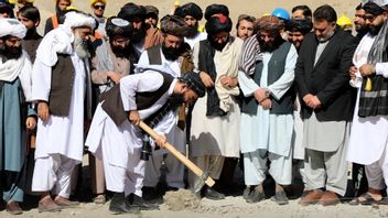 Atasi Pengangguran, Kekeringan dan Kelaparan: Taliban Buka Program Padat Karya Resapan Air, Upahnya 10Kg Gandum