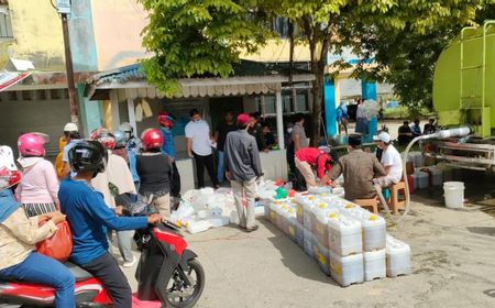 Penuhi Kebutuhan Masyarakat, ID Food Bawa Kabar Gembira: Salurkan 17 Juta Liter Minyak Goreng ke Pasar