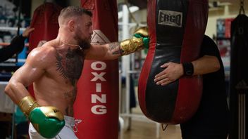 Hulk-Looking Body Transformation Showcases Conor McGregor: The Countdown Has Started!