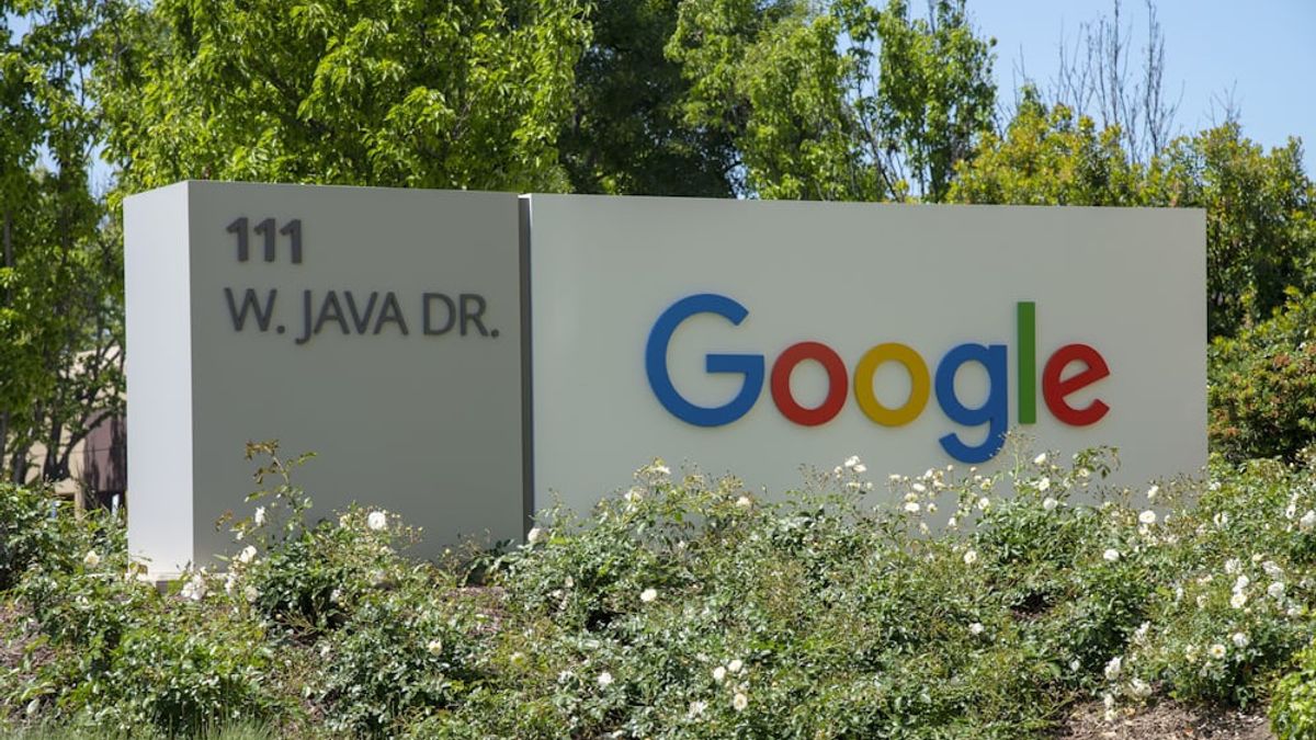 谷歌正在将生成人工智能的安全性和能力提升到 Workspace