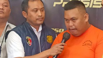 Speaking Haltingly, Ajudan Pribadi Apologizes For Defrauded Money For Daily Living Needs