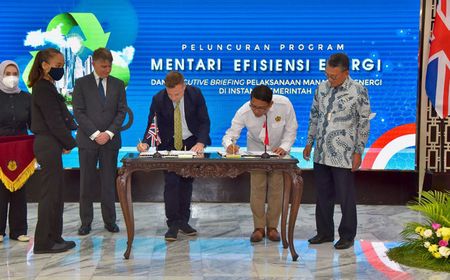 Luncurkan Program MENTARI Efisiensi Energi, Indonesia dan Inggris Sepakati Upaya Penurunan Emisi Gas Rumah Kaca