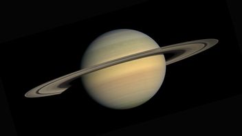 Don't Miss The Triple Phenomenon Of Moon Conjunctions, Jupiter And Saturn, Tonight!