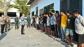 سفير إندونيسيا يعرب عن تقديره لشرطة بنوم بنه فيما يتعلق بدعم مواطني إندونيسيا الذين خرجوا من مركز الاحتيال