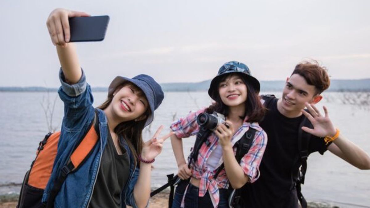 Studi: Gen Z Lebih Pilih Liburan daripada Fokus Pencapaian Karier