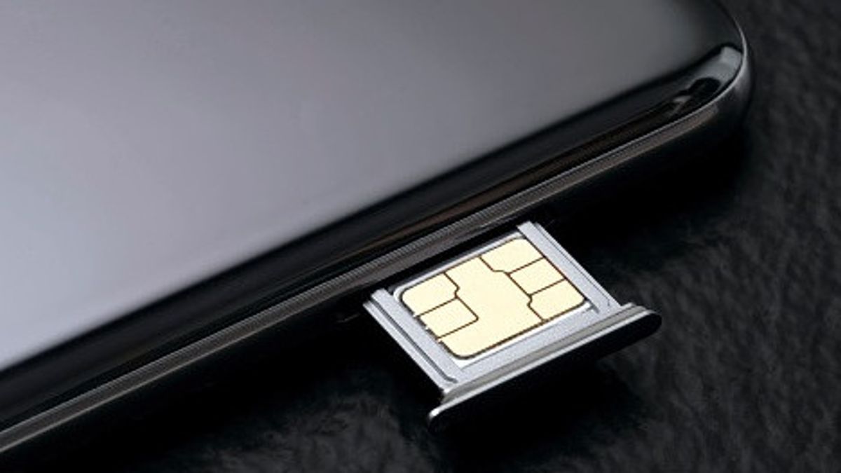 كومينفو تجري تحقيقا أعمق بشأن 1.3 مليار من بيانات تسجيل بطاقة SIM المسربة