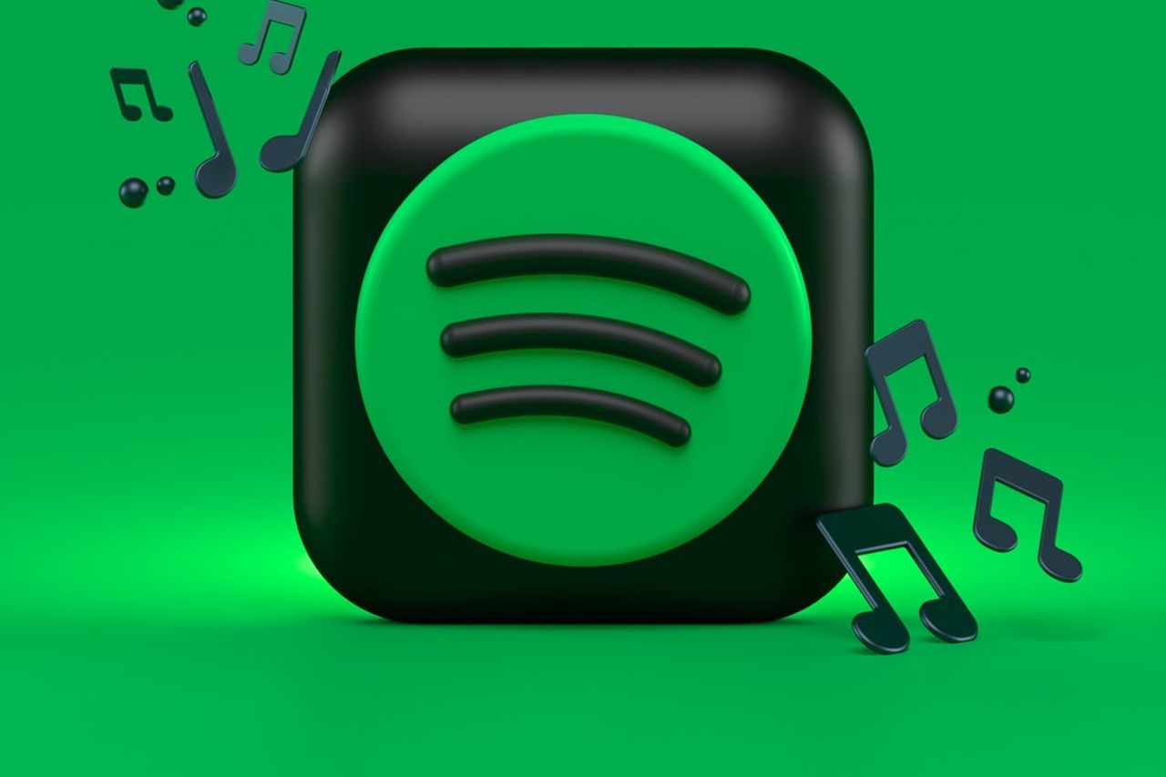 Spotifyは、広告ビジネスを成長させるために何百人もの従業員を追加します