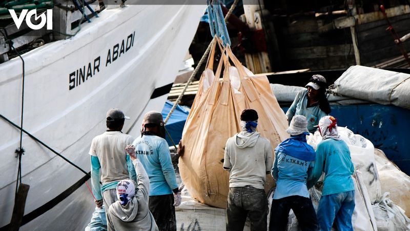 The Arrest Of Measurable Fish Minister Trenggono In Order To Protect ...