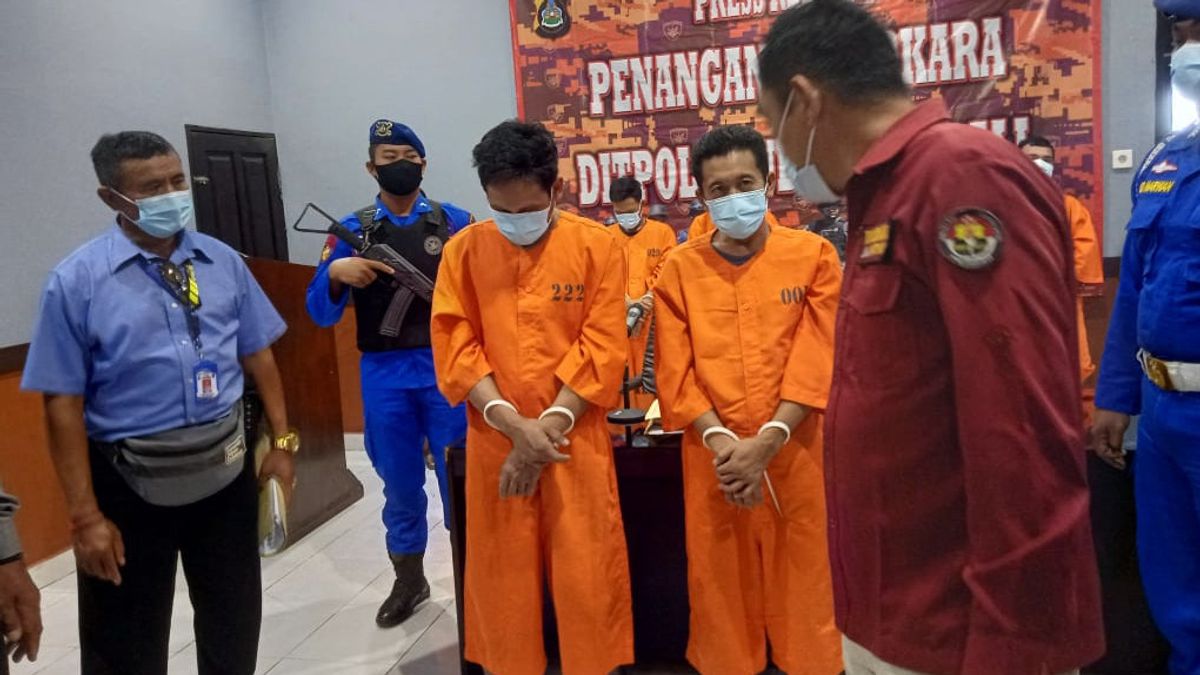 4 ABK Thieves 800 Liters Of Diesel Fuel Arrested By Polairud Bali