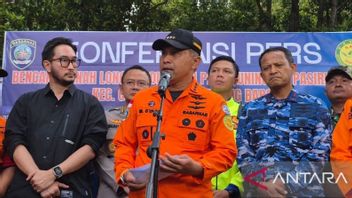 SARチーム、チサルーア土砂崩れで20人の犠牲者を捜索を続ける