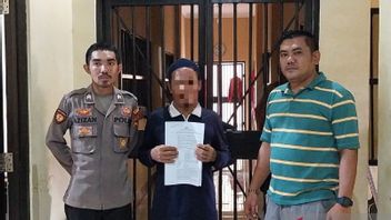 The Father Of Lack Of Teaching Who Was Forced By His Stepdaughter Repeatedly Arrested By The Sumbawa Police