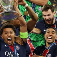 Ballon d'Or 2025: Dominasi PSG dan Kejutan Vinicius Junior