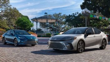 The Latest Generation Of Toyota Camry Launches, Only Hybrid Variants