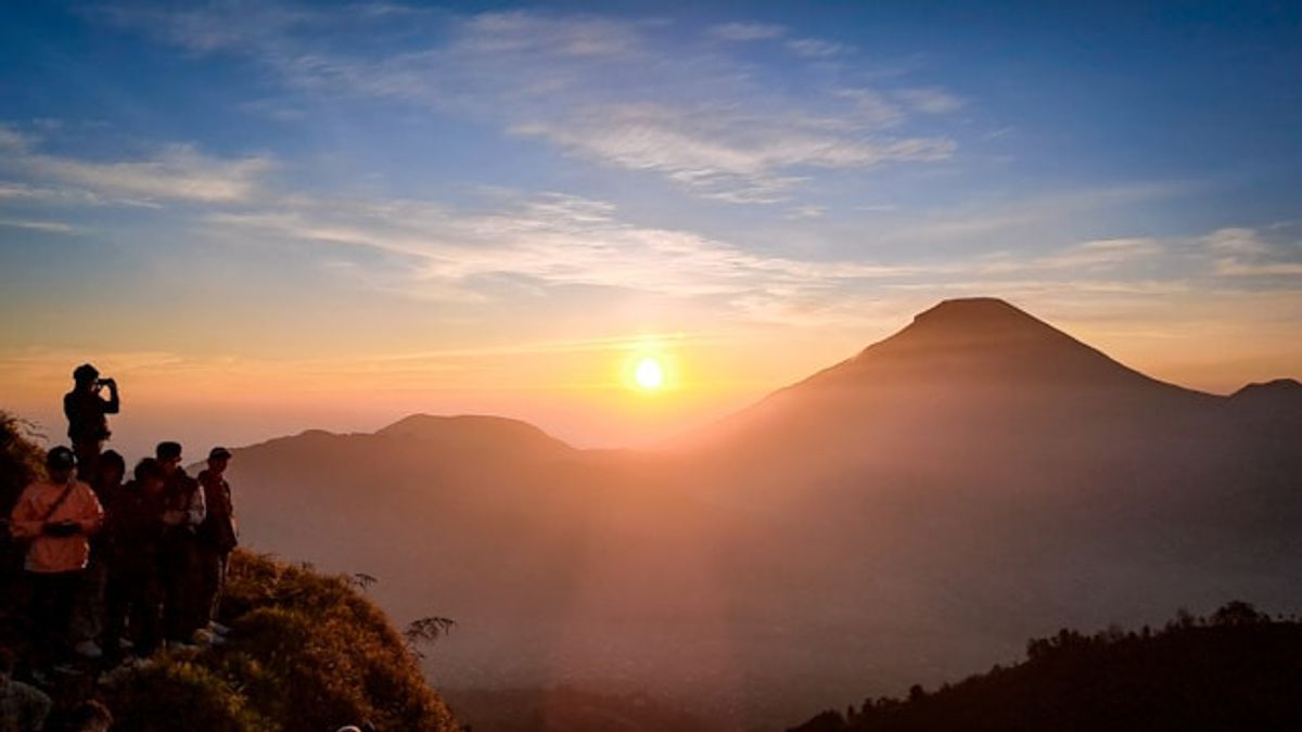 6 Lokasi Camping di Dieng dengan Suasana Sejuk dan View Menawan