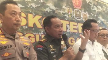 The TNI Commander Explains The Cause Of The Disbursement Of Aid Rice When Submissioned To Flood Victims