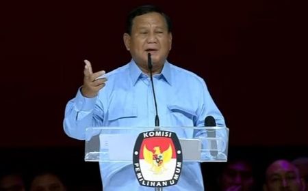 Prabowo Fokus Transformasi Bangsa, Makan Siang Gratis Sampai Sekolahkan 10 Ribu Anak ke Luar Negeri