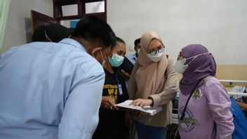 BGN学生在Banggai Sulteng中部的MBG菜单中毒,鼻涕窒息症 - 鼻涕肌肉克拉姆的症状