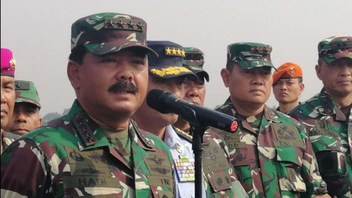 TNI 指挥官向 104 名高级军官移交和晋升