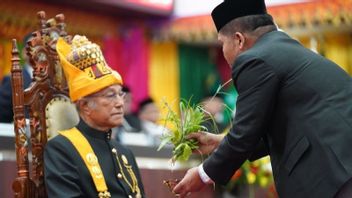 Former GAM Prime Minister Re-elected As Wali Nanggroe Aceh