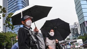 Waspada Hujan Sore Ini! Seluruh Jakarta Diprediksi Diguyur Hujan