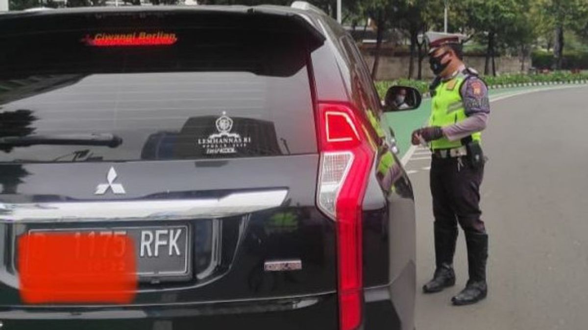 Nopol RFS Cs Is Not A 'God' Plate, In Just 2 Days There Were 23 Cars That Were Hit By The Police