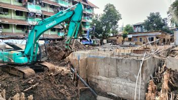 Residents Complain That Clean Water Pipes Are Damaged Due To The Communal IPAL Development Project