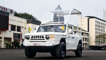 Take A Peek At Maung MV3 Pope's Specification, Pope Francis' Car During His Grand Mass At GBK