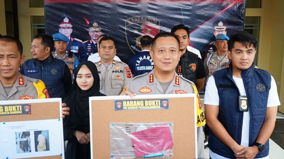 Gara-gara Dikeluarkan dari Grup WhatsApp Geng Motor, Pria di Bandung Bunuh Teman