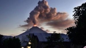 الأضرار الزراعية الناجمة عن ثوران جبل كانالون الفلبيني وصلت إلى 28 مليار روبية إندونيسية