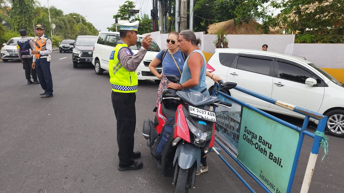 43 Caucasians Ticketed In Denpasar In A Week, Most Russian And French Citizens