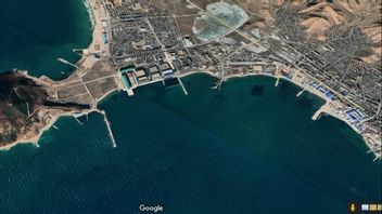 美国 – 韩国情报监视器新浦，监督朝鲜新潜艇发射