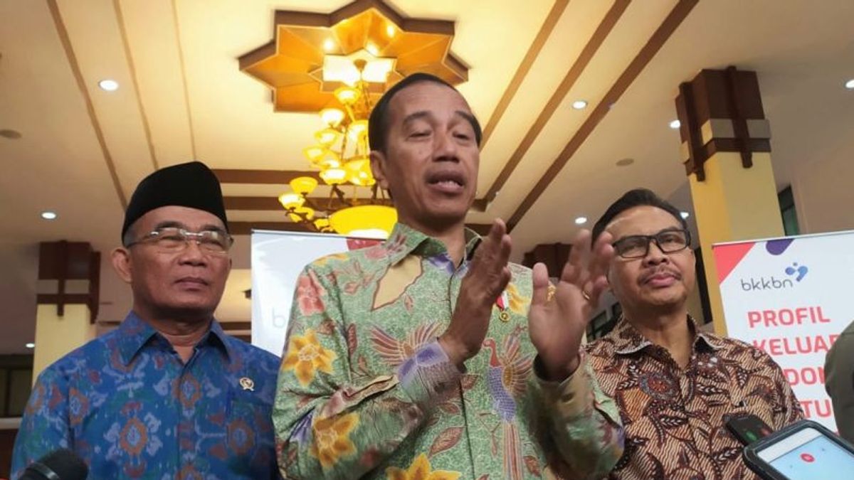 Jokowi Soroti Viral Ibu Beri Bayi Kopi Susu, Singgung Lambatnya Peran Kader Posyandu