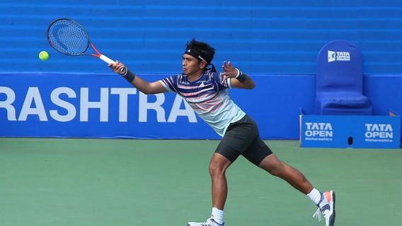 Ditekuk Wakil Tuan Rumah 2 Set Langsung, Christopher Rungkat Angkat Koper dari Australia Open 2022