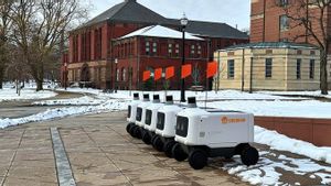 Avride Startup Collaborates With Grubhub To Launch Food Delivery Robot At US Campus