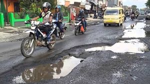 Pemerintah Punya Dana Rp32 Triliun untuk Perbaiki Jalan yang Rusak di Daerah-daerah