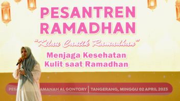 ラマダン・イスラム寄宿学校があるキミア・ファルマは、インドネシア全土で100人のイスラム寄宿学校を巻き込む