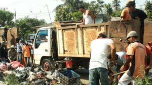 Dampak TPA Jalupang Terbakar, Terjadi Penumpukan Sampah di Penampungan Sementara