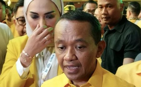 'No comment,' Jawaban Singkat Bahlil Soal Dualisme 2 Elite Golkar di PMI 