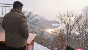 Korea Utara Uji Bahan Bakar Padat Berdaya Dorong Tinggi untuk Pengembangan ICBM, Diawasi Langsung Kim Jong-un
