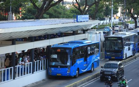 Tak Cuma Sekadar Imbauan, Heru Budi dan Sekda DKI Diminta Beri Contoh Naik Transportasi Umum 